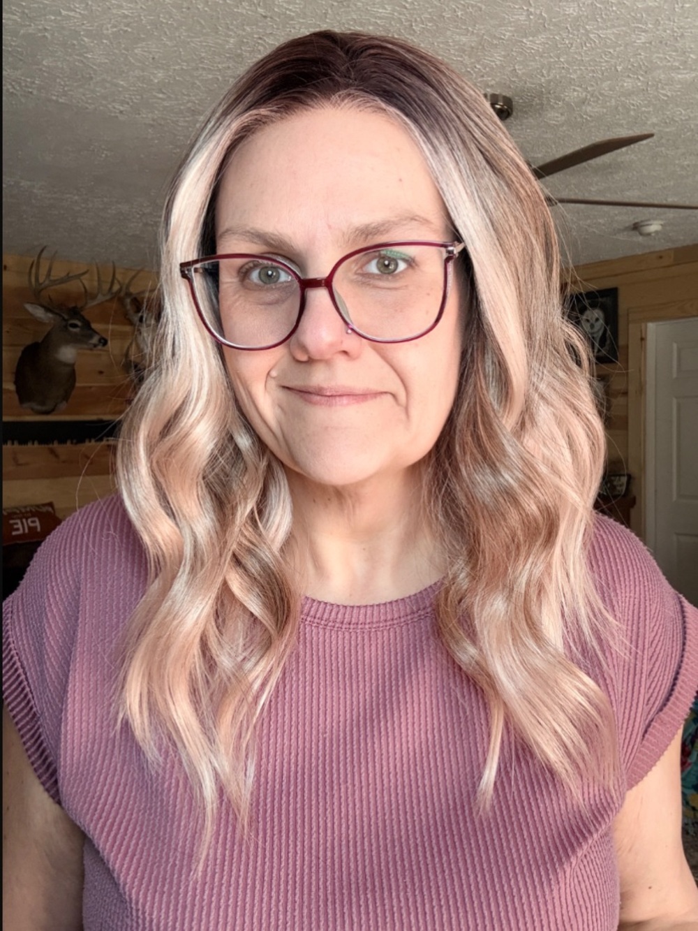 Aisom Molly Apricrown